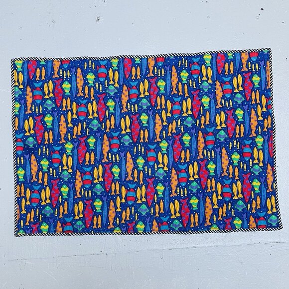 Handmade Small Quilt Table Working Space Door Mat Fabric Fish 18.5 x 27 In - Picture 1 of 9